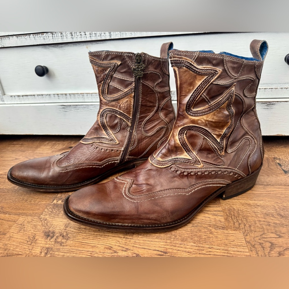 Mark Nason Rock Lives Regal Cross Raw Stitch Distressed Ankle Boots Men's 9.5 - Picture 2 of 9